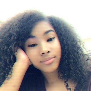 Meet your Posher, Jasmine